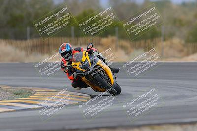 media/Jan-15-2023-SoCal Trackdays (Sun) [[c1237a034a]]/Turn 3 (1115am)/